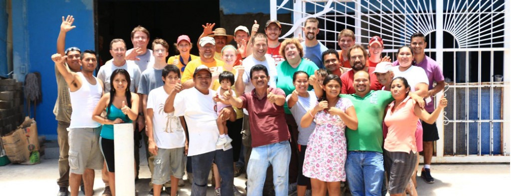 Mexico Missions Team + Vida Nueva